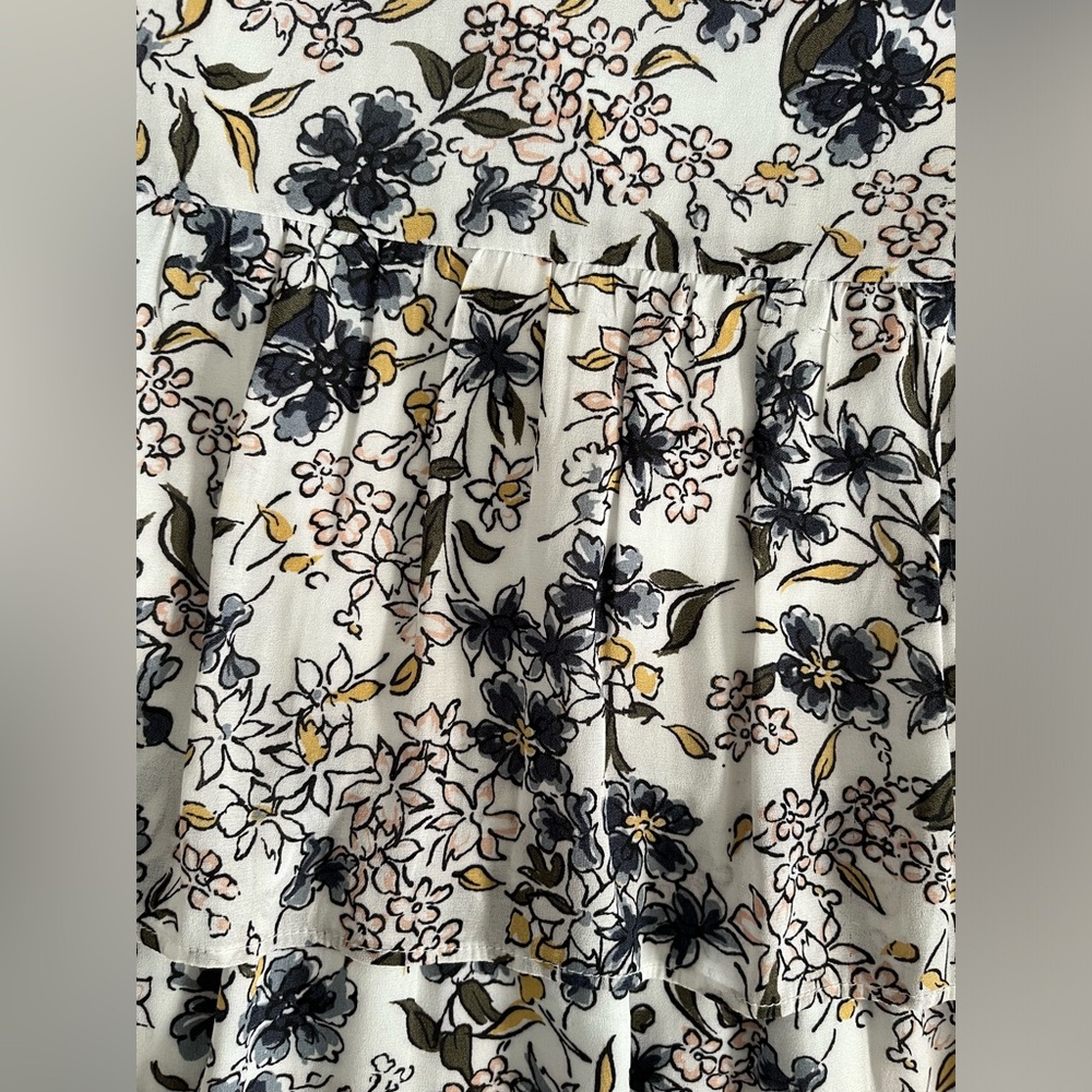 LOFT tiered floral skirt - Picture 2 of 5